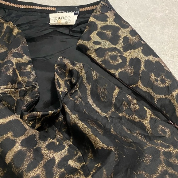 Rena Lange Black and Tan A-Line Pleated Skirt - Picture 6 of 16